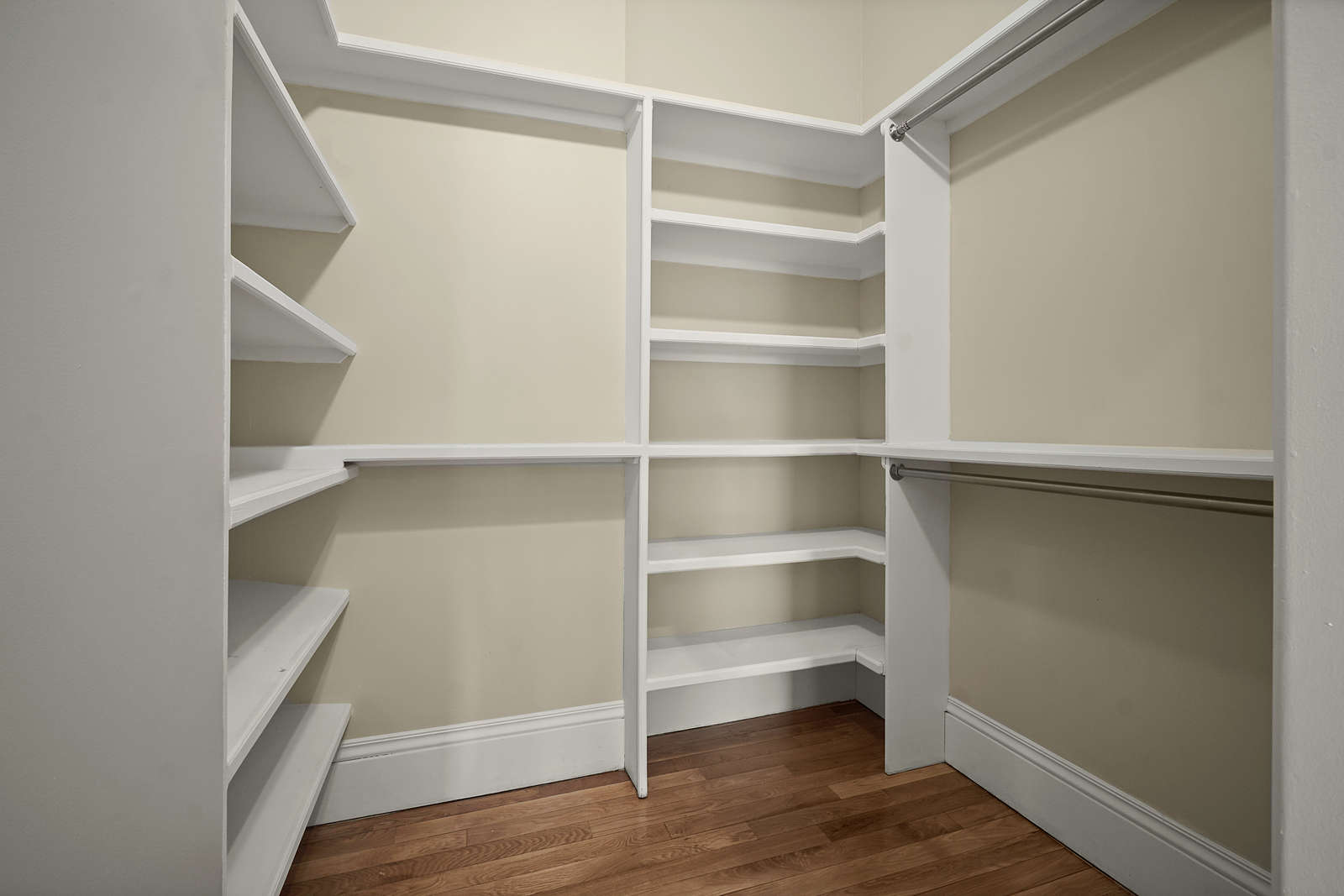 1 bed, 1 bath apartment for rent at 554 Massachusetts Ave Unit 1, South End — photo 17 of 17