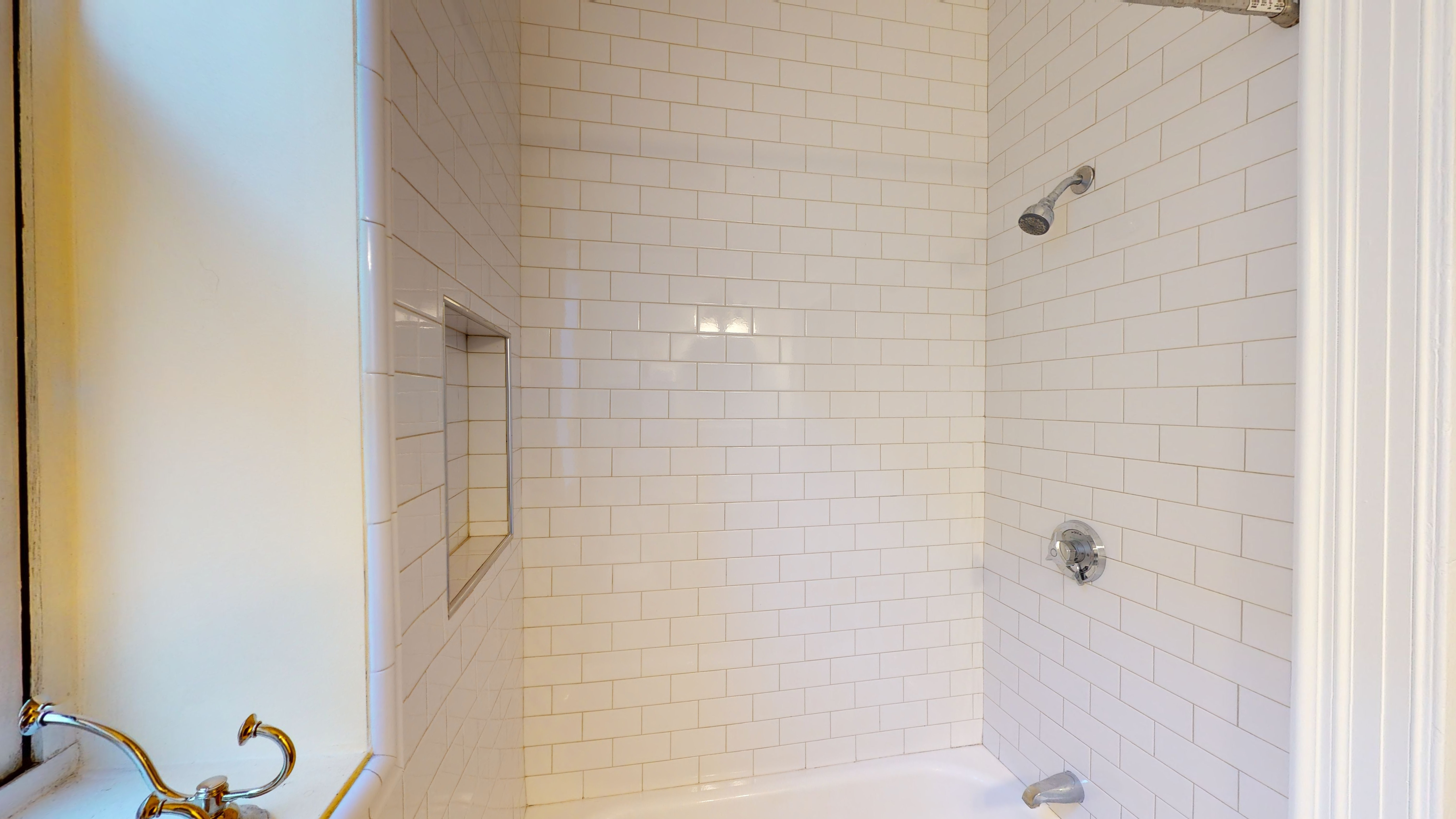 3 bed, 1.5 bath apartment for rent at 8 Davenport St Unit 2, Porter Square — photo 15 of 18