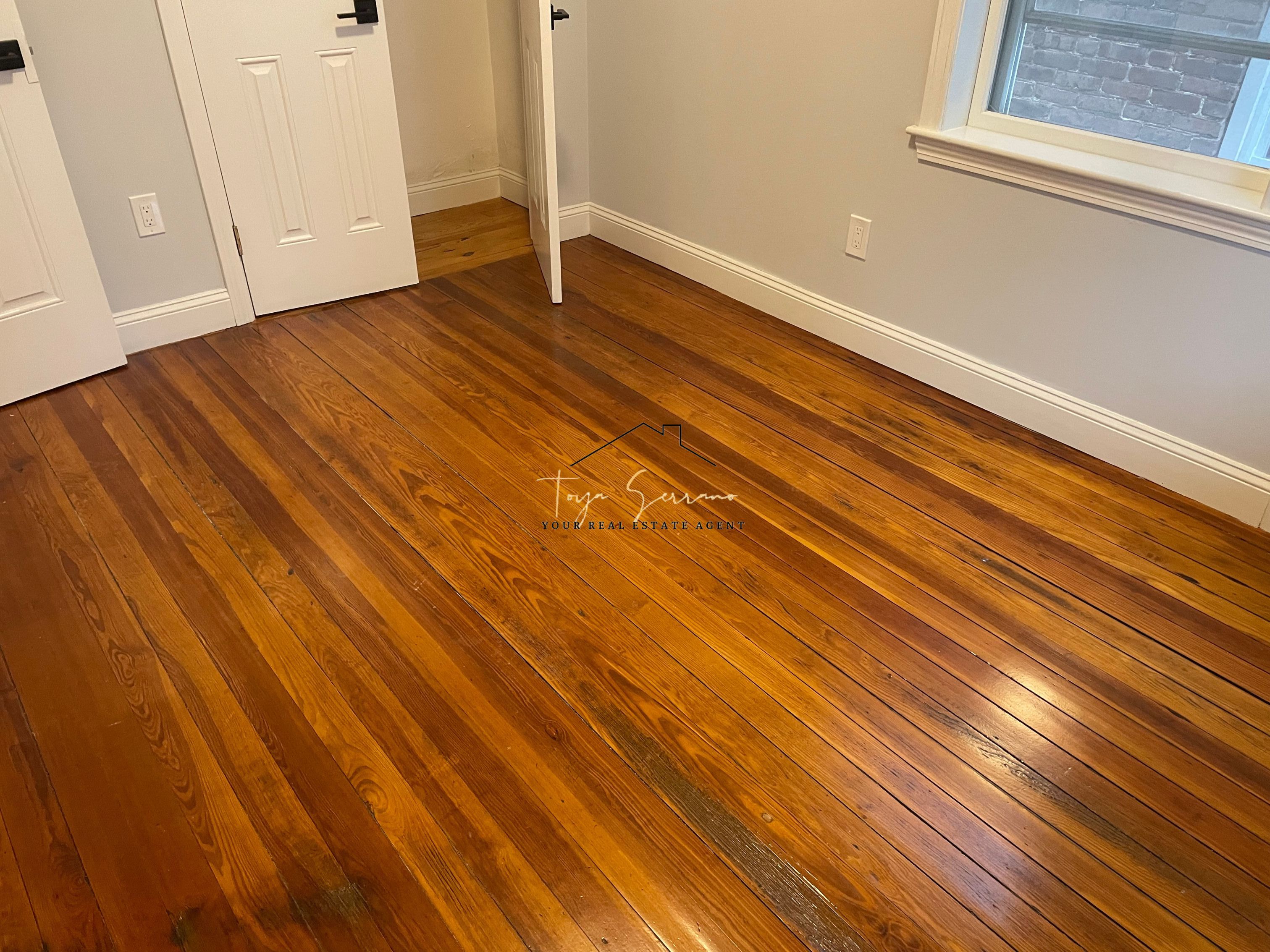 4 bed, 1 bath apartment for rent at 131 Cottage St Unit 2TS, East Boston — photo 3 of 17