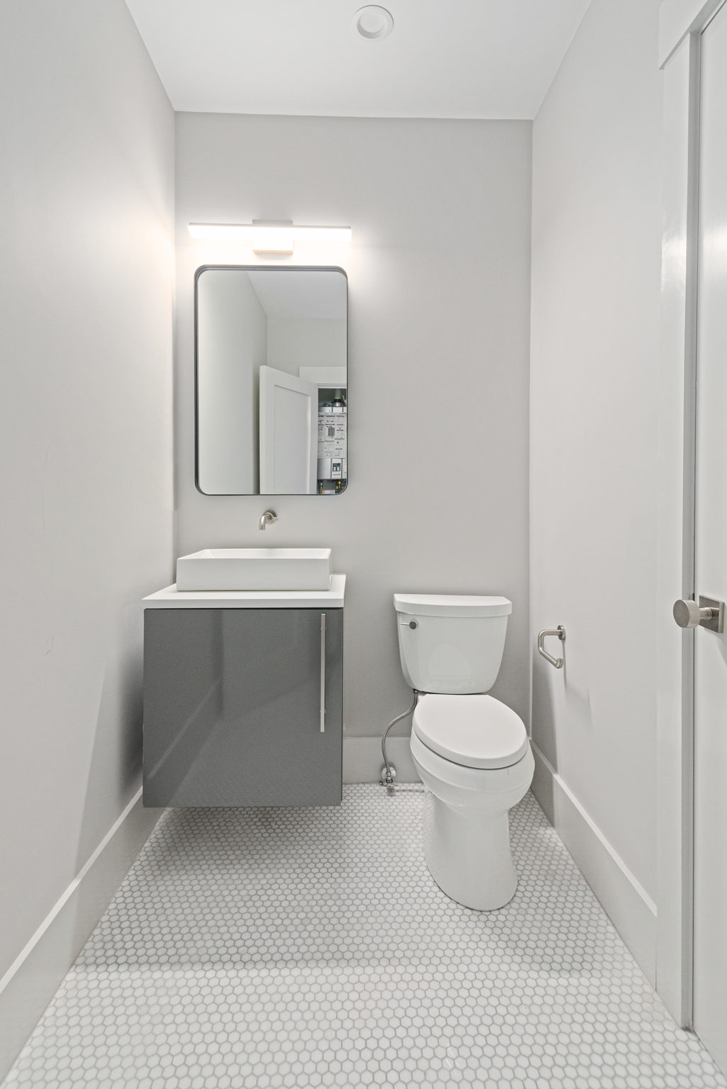3 bed, 3.5 bath apartment for rent at 409 E 7th St Unit Penthouse, South Boston — photo 33 of 39
