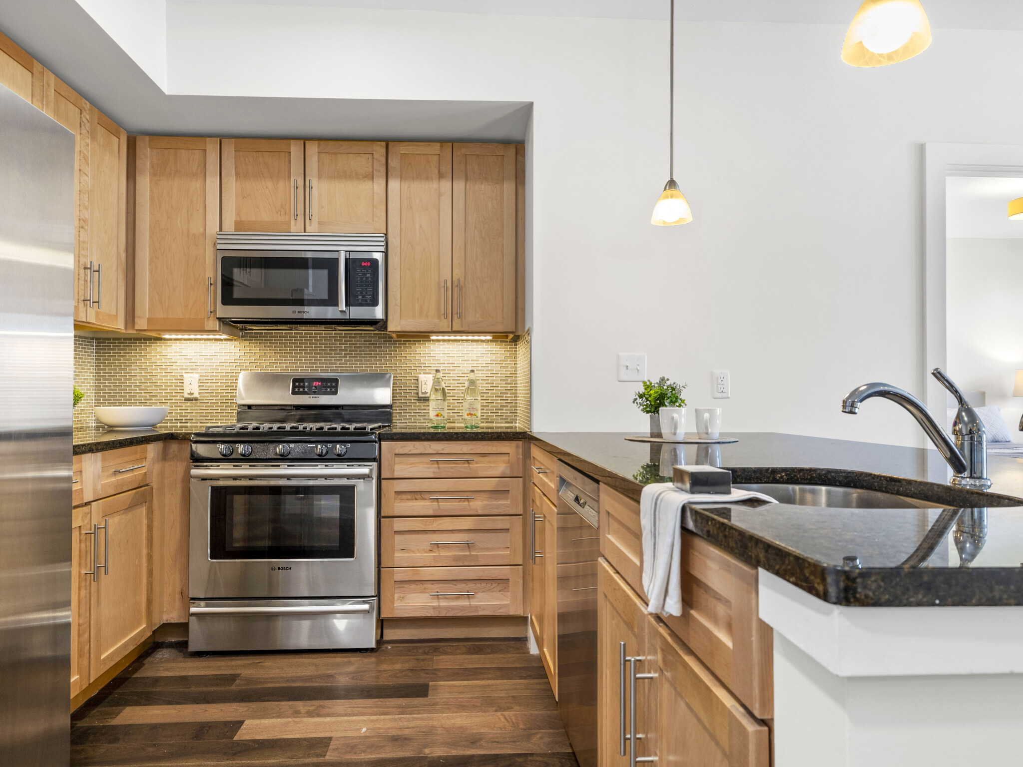 2 bed, 2 bath apartment for rent at 1509 Commonwealth Ave Unit 203, Brighton — photo 4 of 7