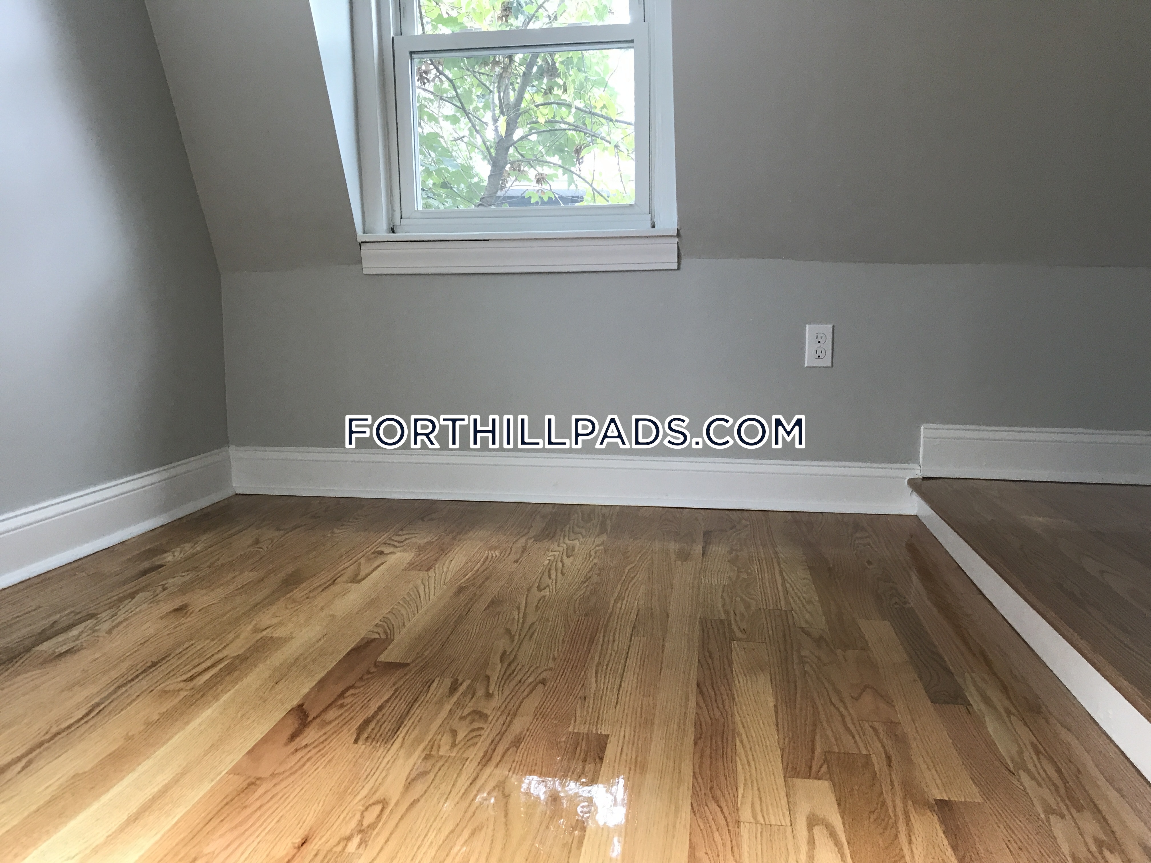 4 bed, 2 bath apartment for rent at 6 Saint James Pl Unit 1, Roxbury — photo 8 of 29
