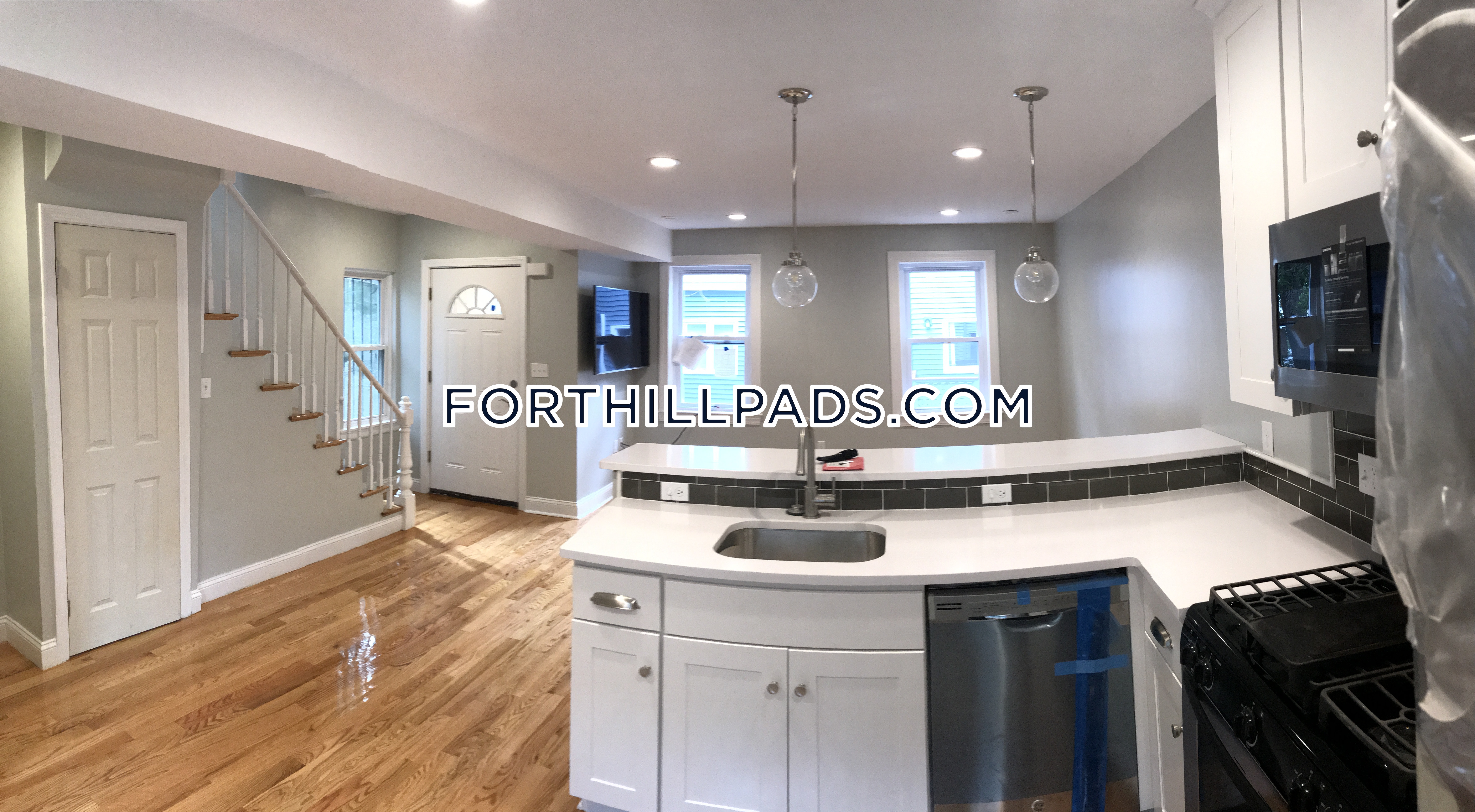 4 bed, 2 bath apartment for rent at 6 Saint James Pl Unit 1, Roxbury — photo 3 of 29