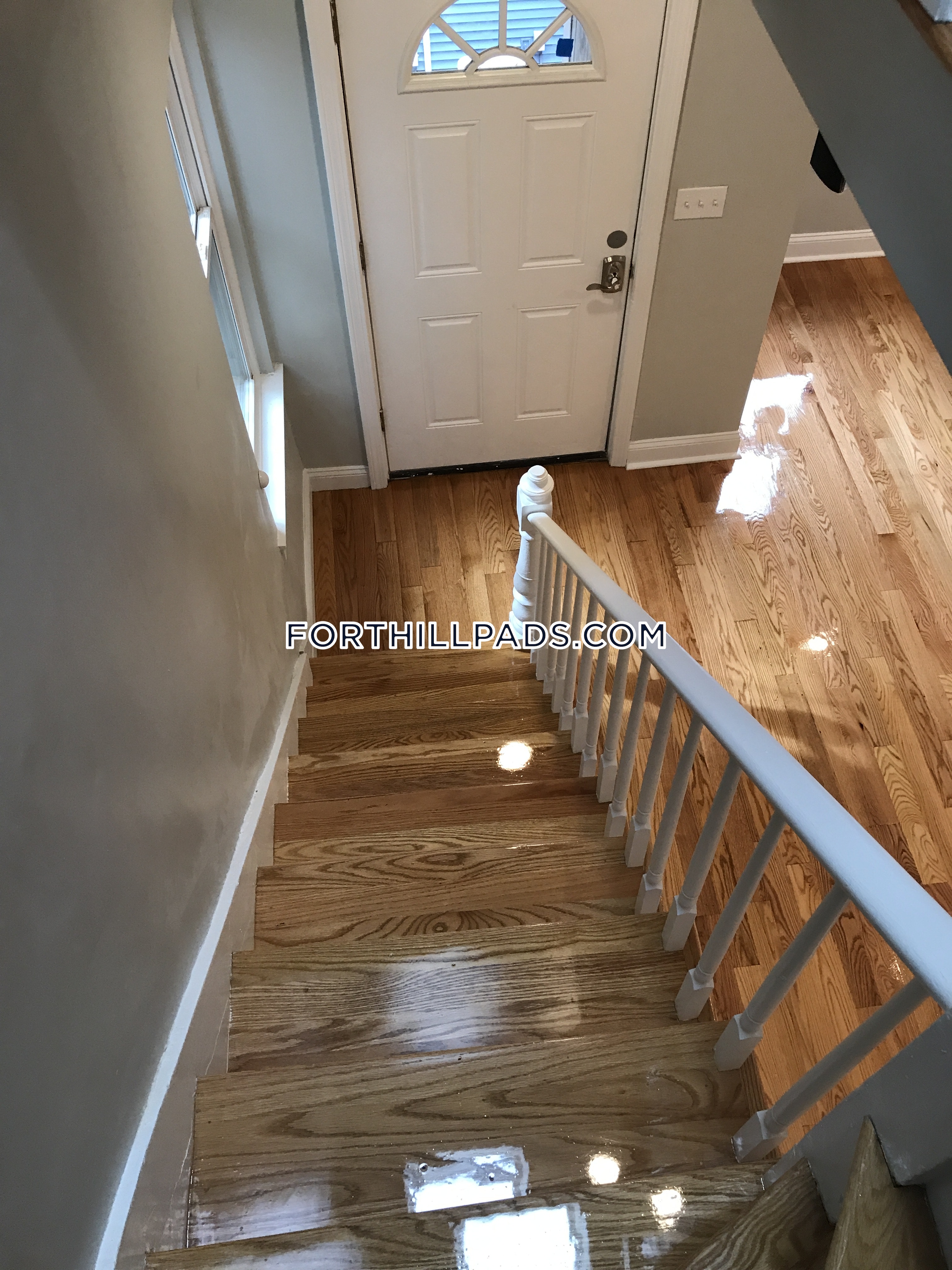 4 bed, 2 bath apartment for rent at 6 Saint James Pl Unit 1, Roxbury — photo 18 of 29