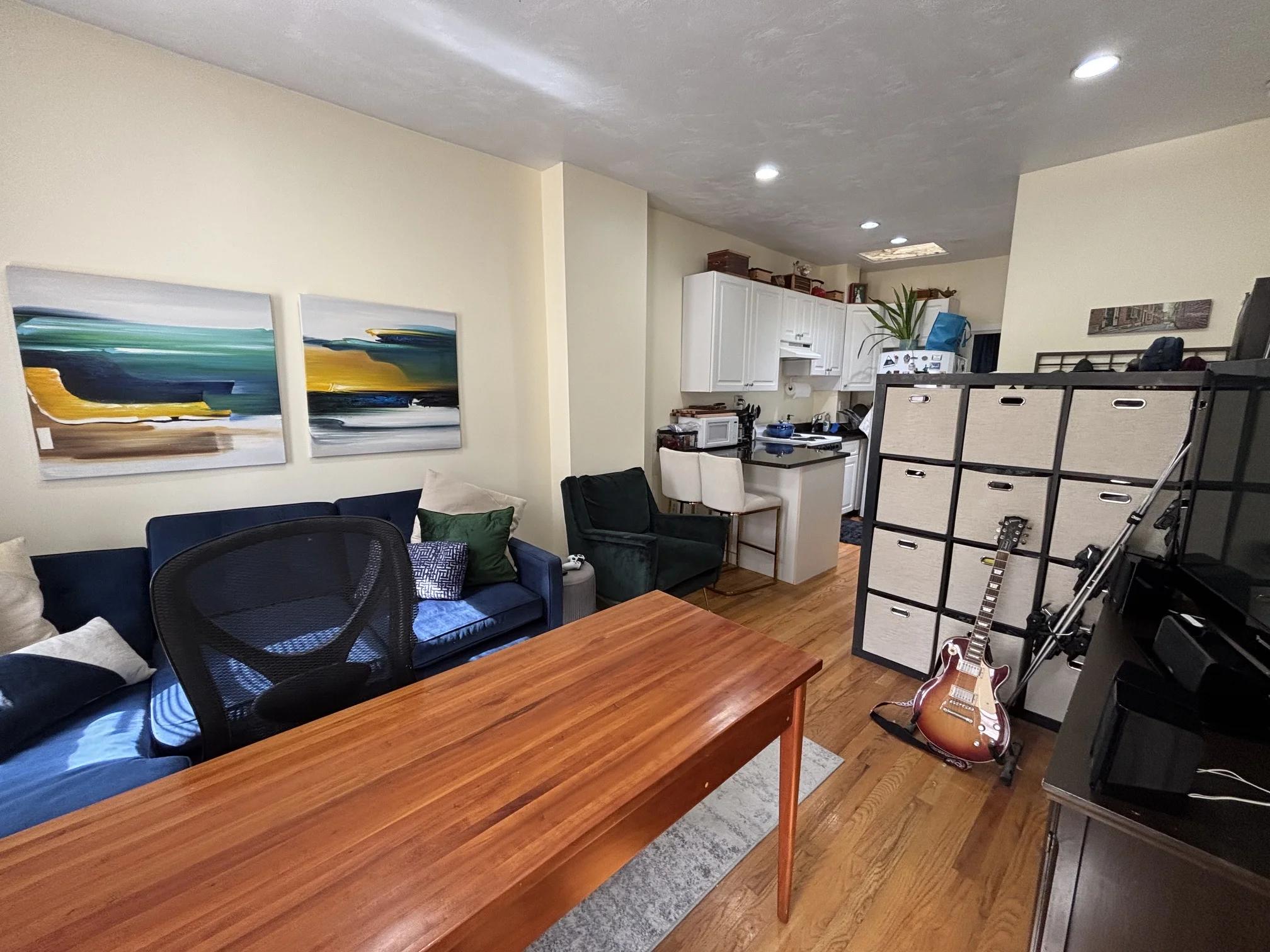 103 Charles St, Beacon Hill