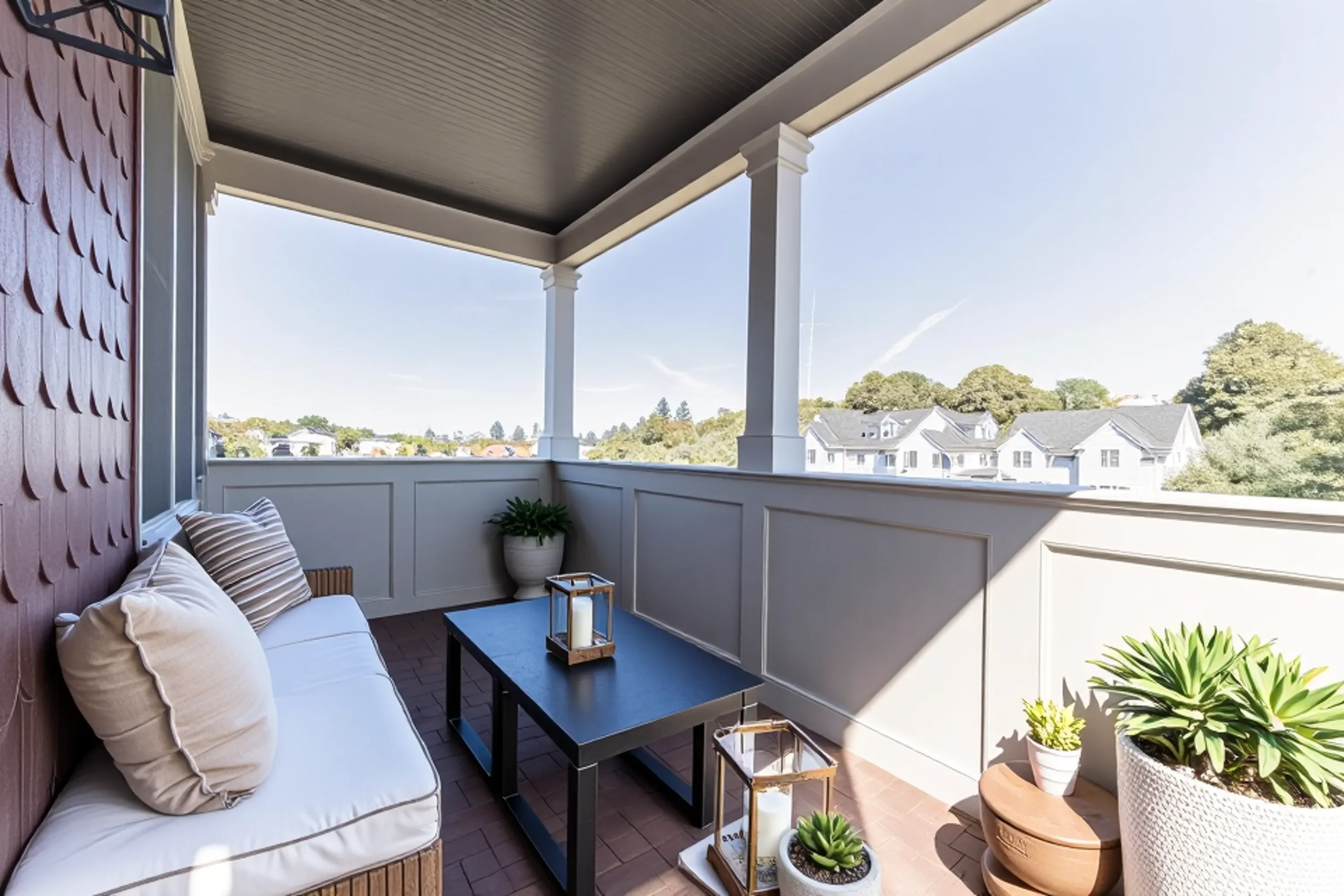 85 Regent St, Roxbury