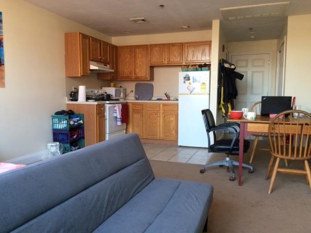 Studio bed, 1 bath apartment for rent at 15 Pearl St Unit 29, Central Square — photo 4 of 7