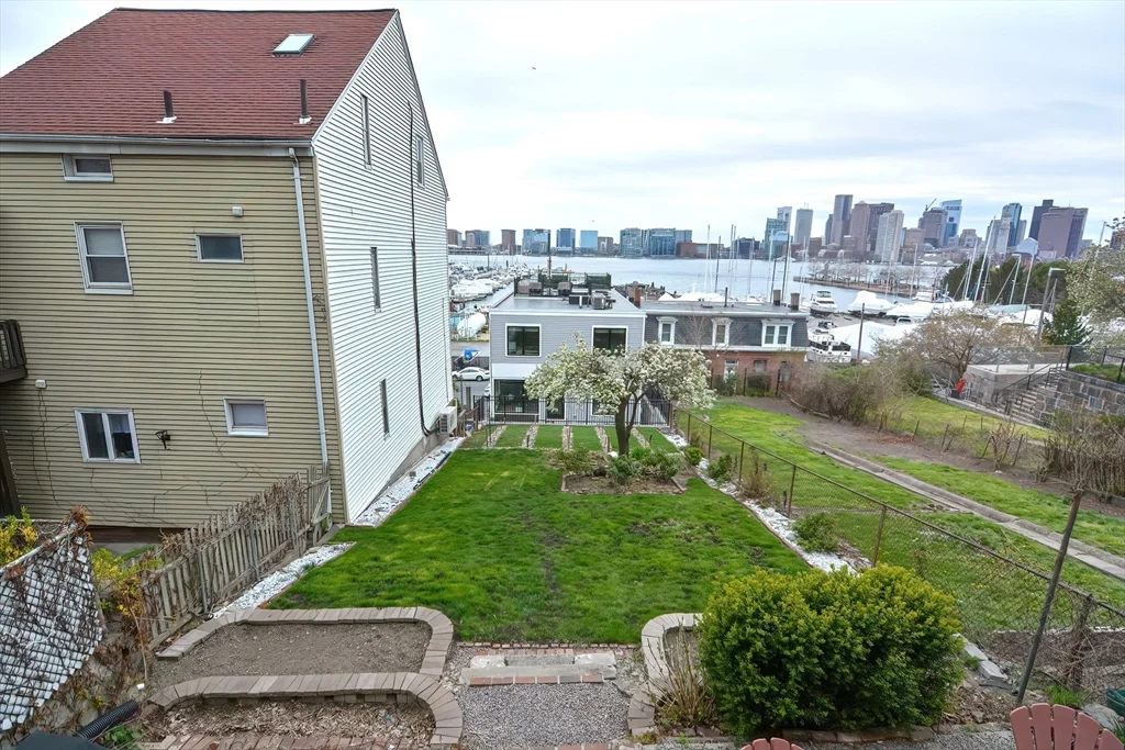 205 Webster St, East Boston
