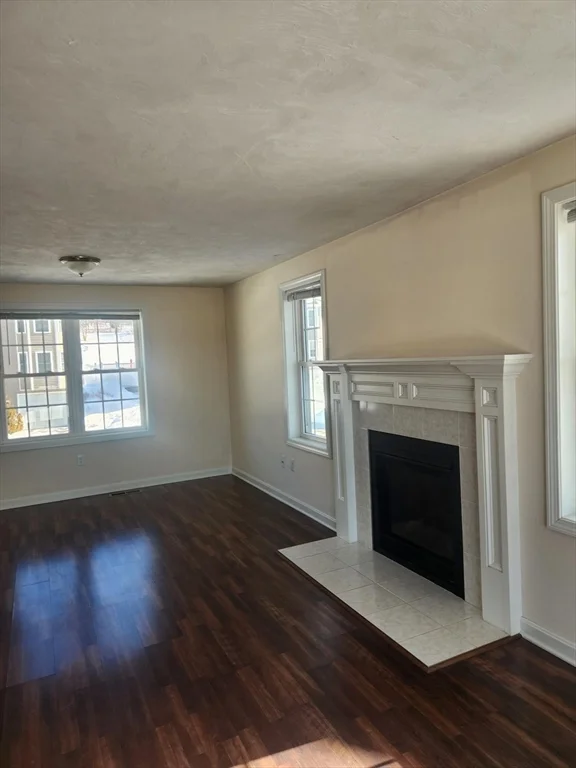 24 Bittersweet Blvd, Worcester