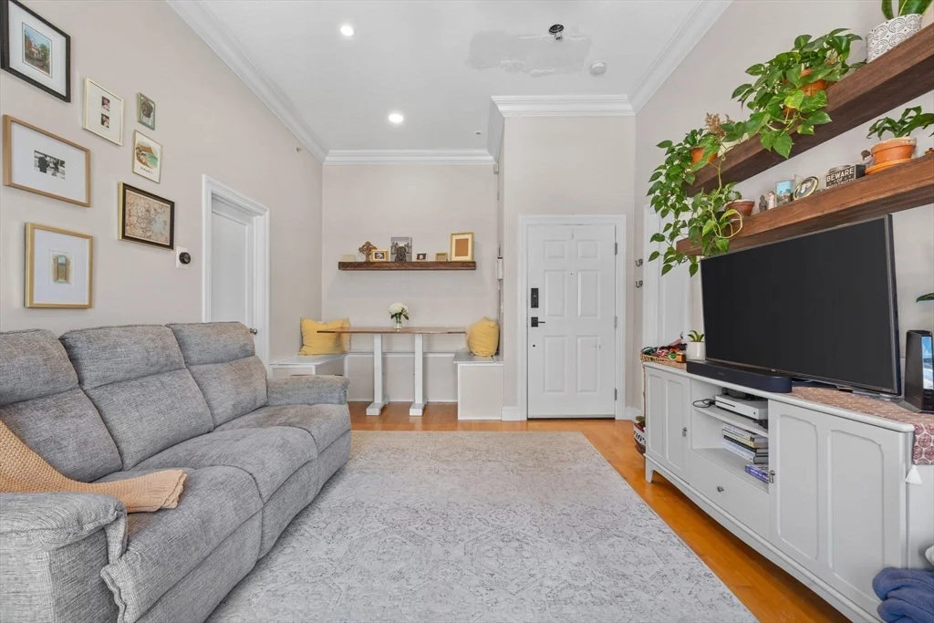 7 Stillman Pl, North End