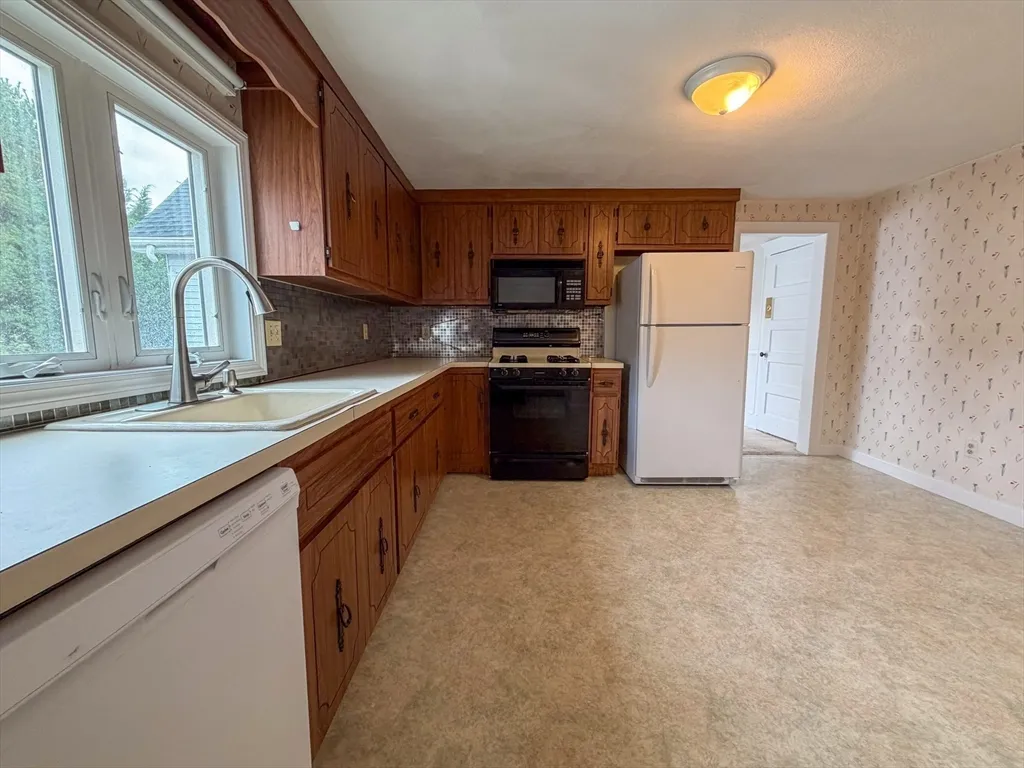 233 Forest St, Malden