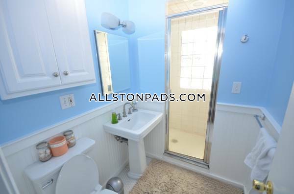 2 bed, 1 bath apartment for rent at 1423 Commonwealth Ave Unit 501, Allston — photo 10 of 10