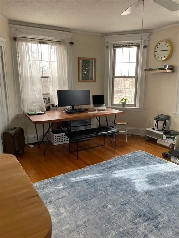 114 Riverway, Fenway