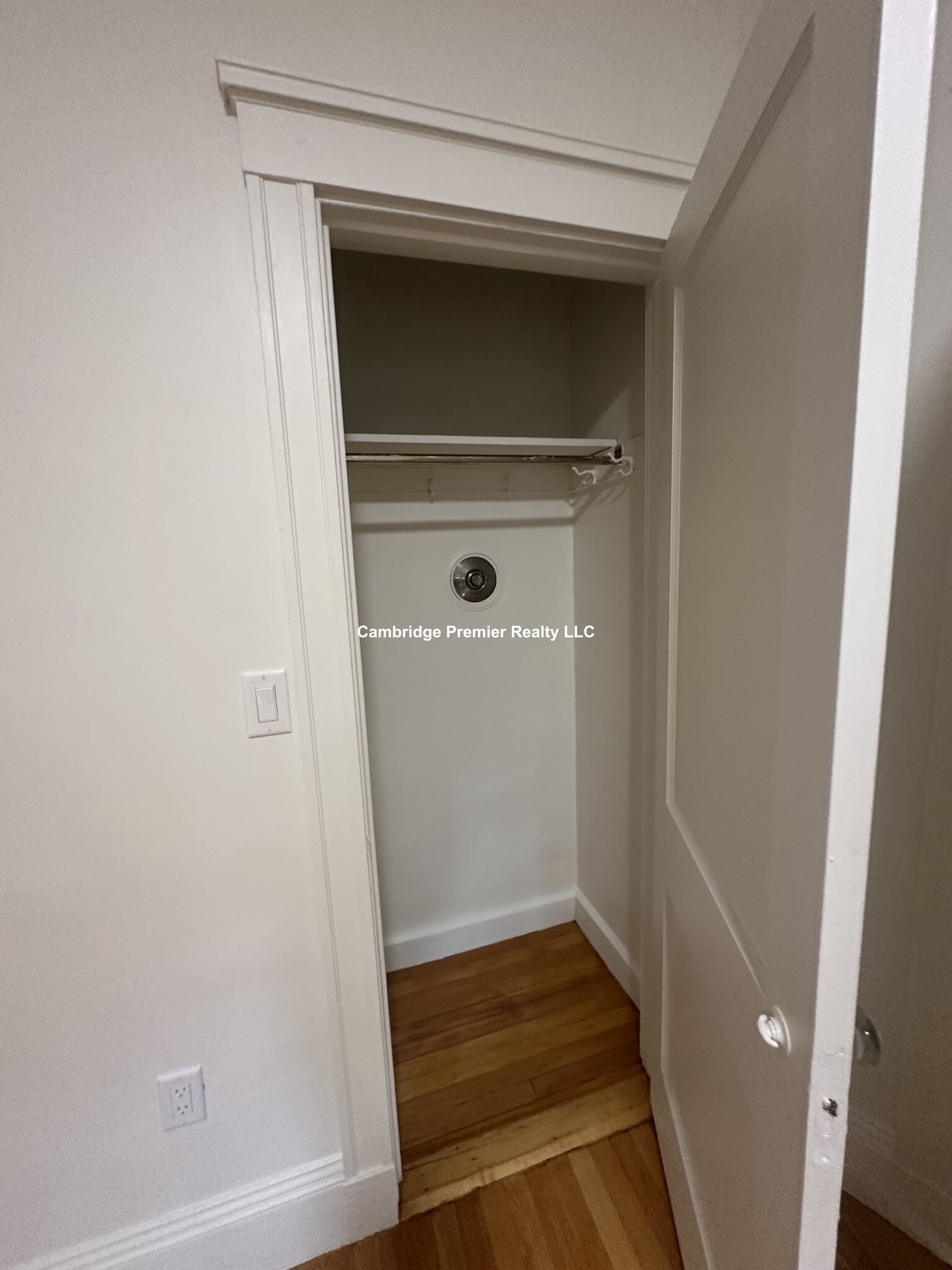 3 Concord Ave, Neighborhood Nine