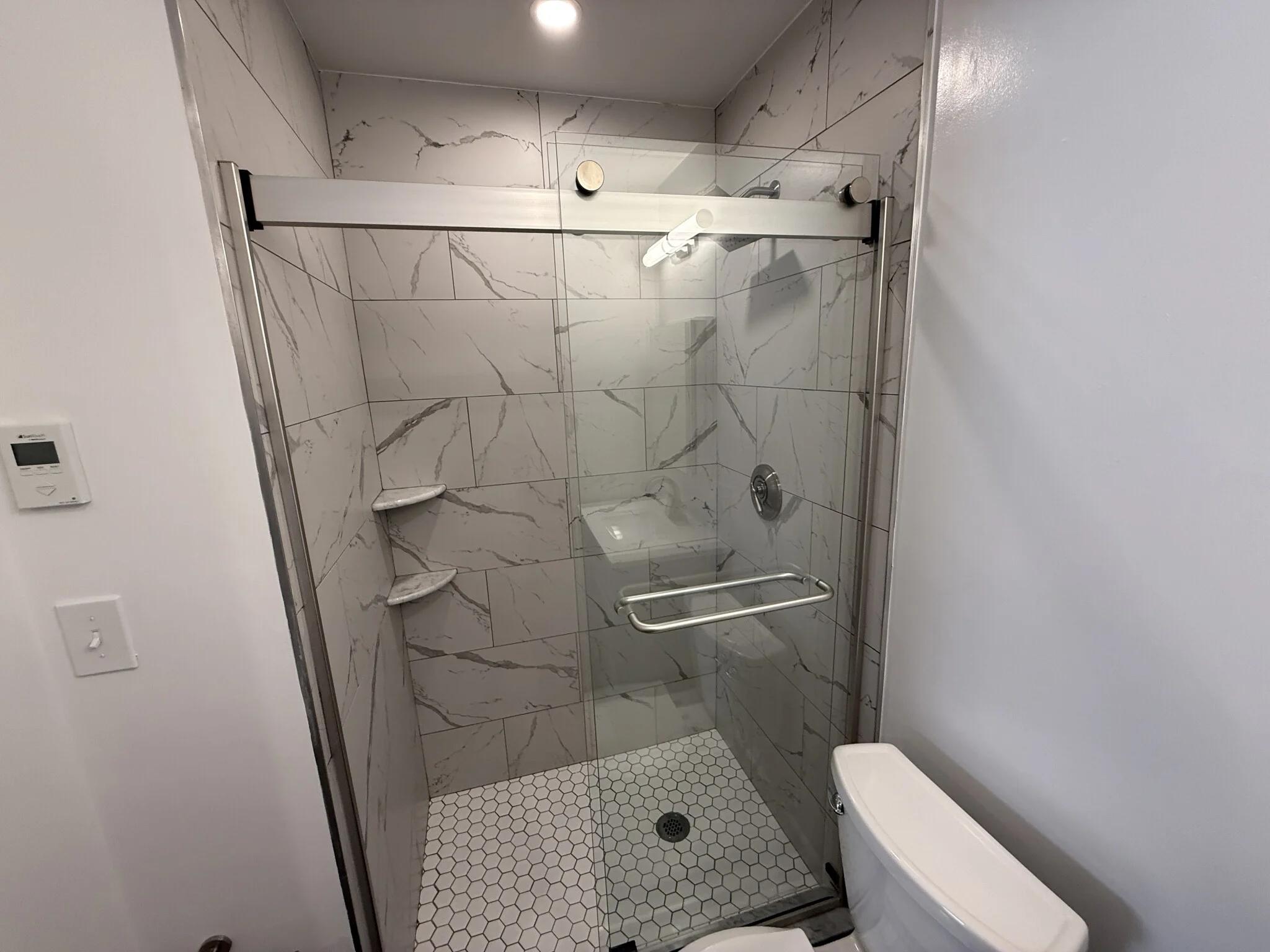 320 Hammond Pond Pkwy, Chestnut Hill