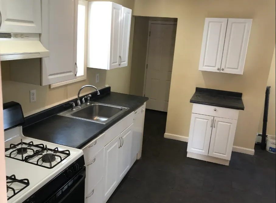 67 Flint St, East Somerville