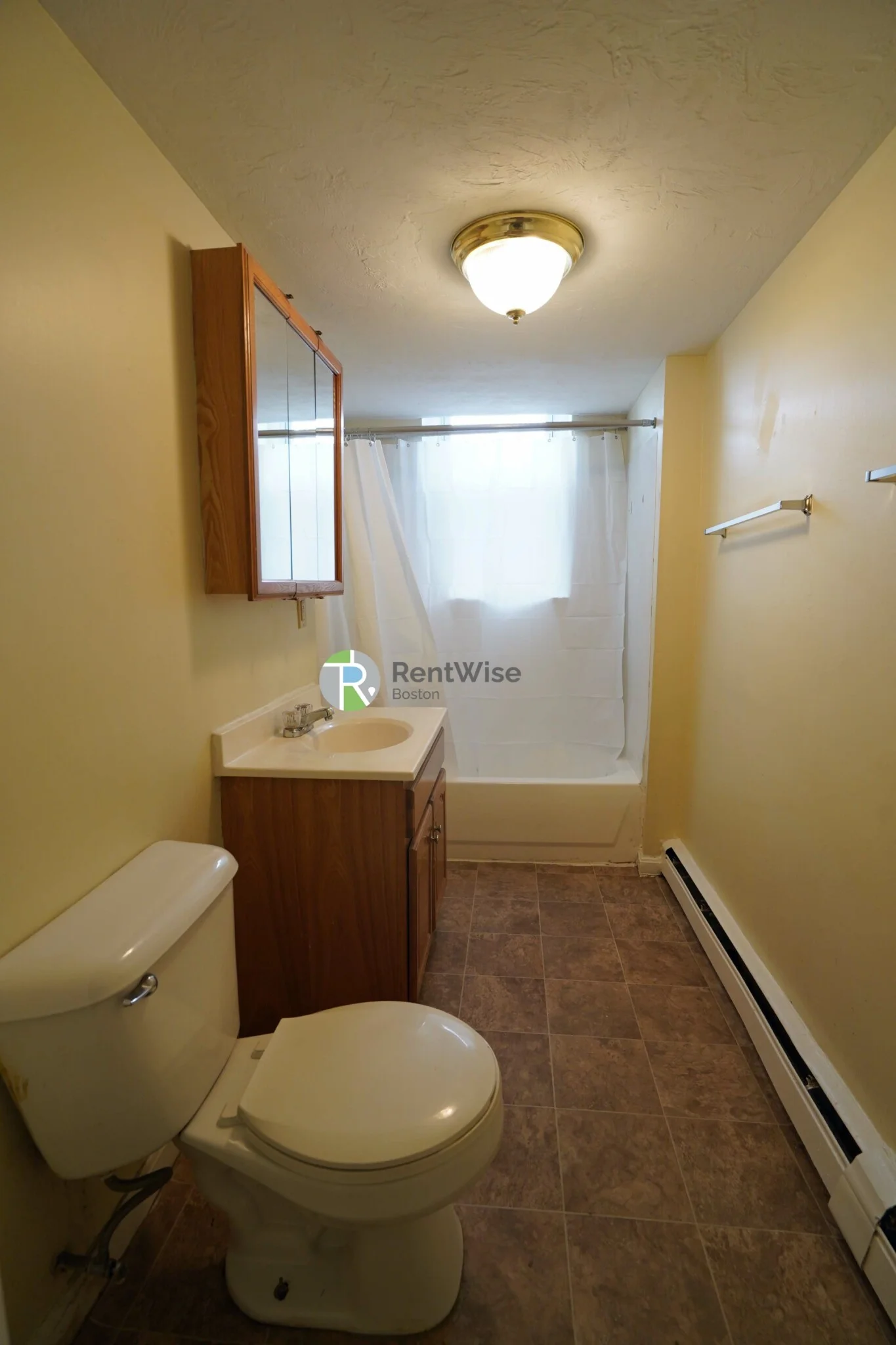 230 Fuller St, North Brookline