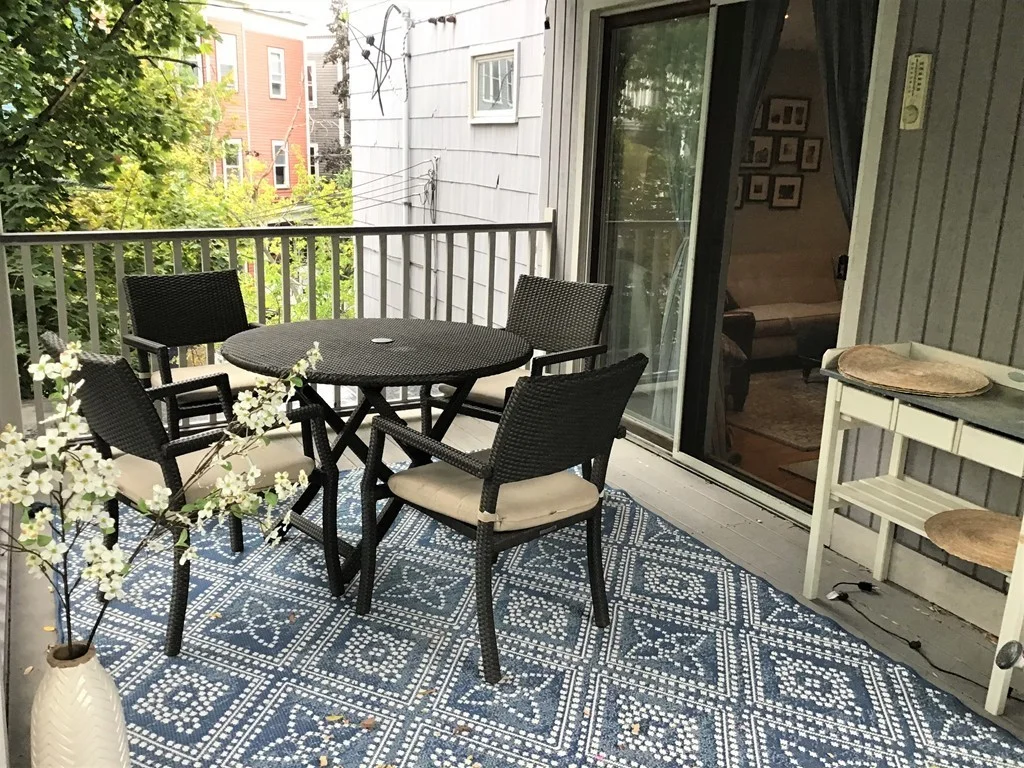 60 Magnolia Ave, Ward Two