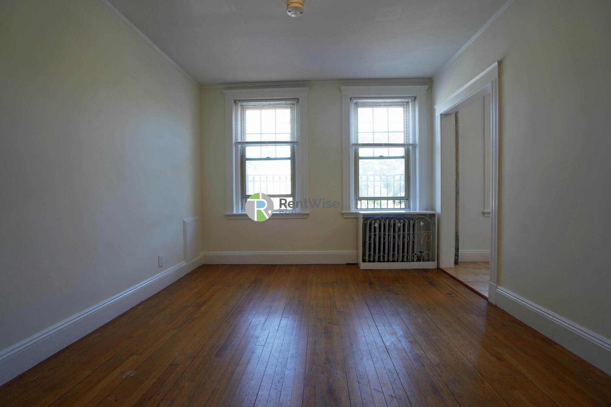 1850 Commonwealth Ave, Brighton