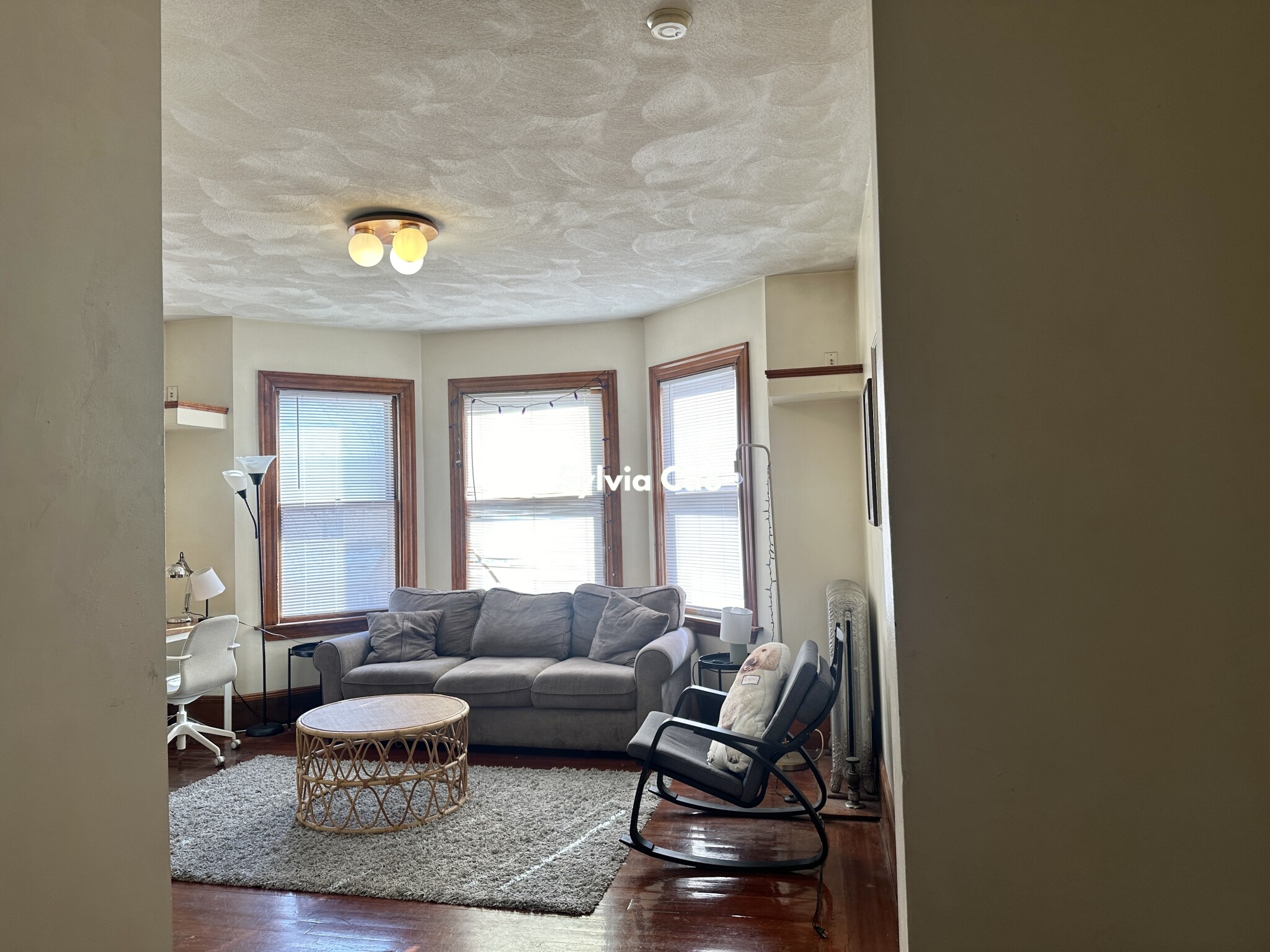 38 Linden St, Allston