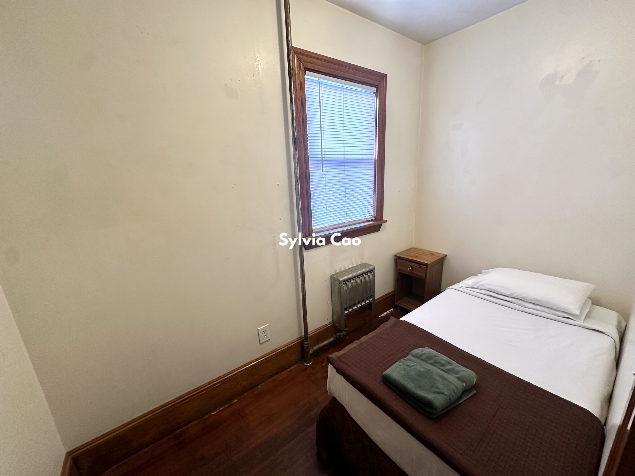 38 Linden St, Allston