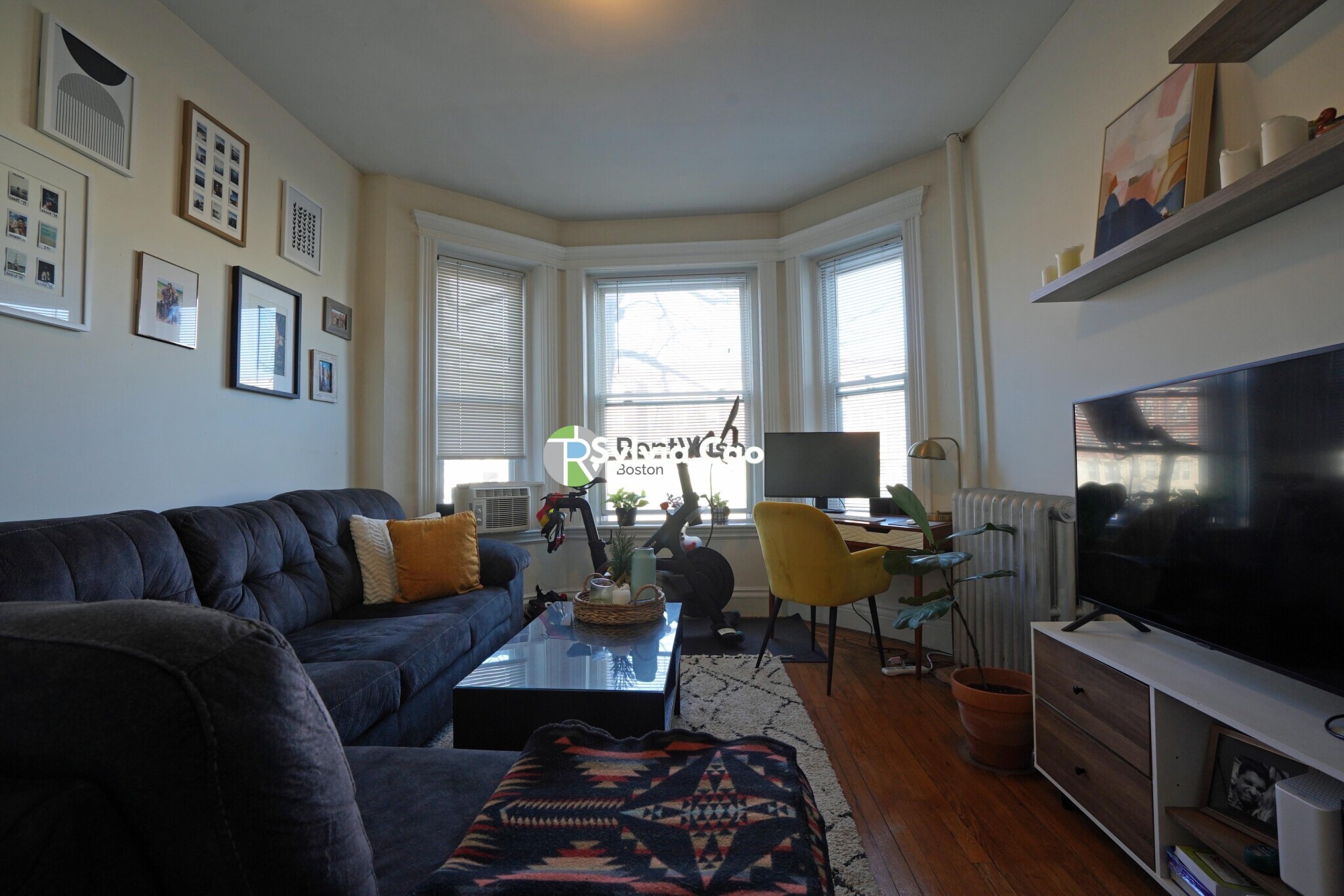 1298 Commonwealth Ave, Allston