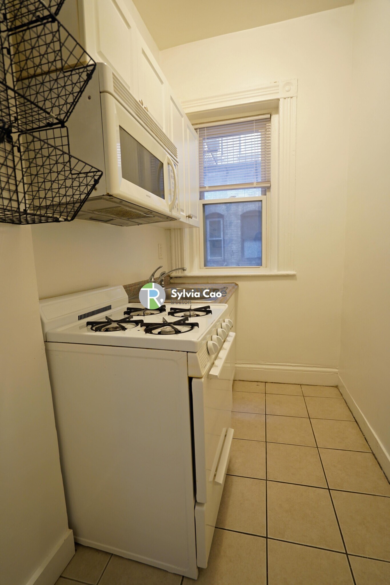 1298 Commonwealth Ave, Allston