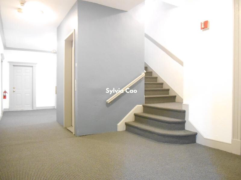 1298 Commonwealth Ave, Allston