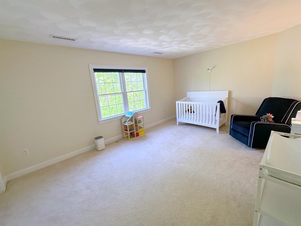 6 Farmers Circle, Arlington