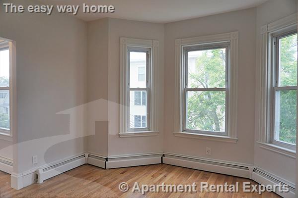 2 Ivaloo St, Porter Square