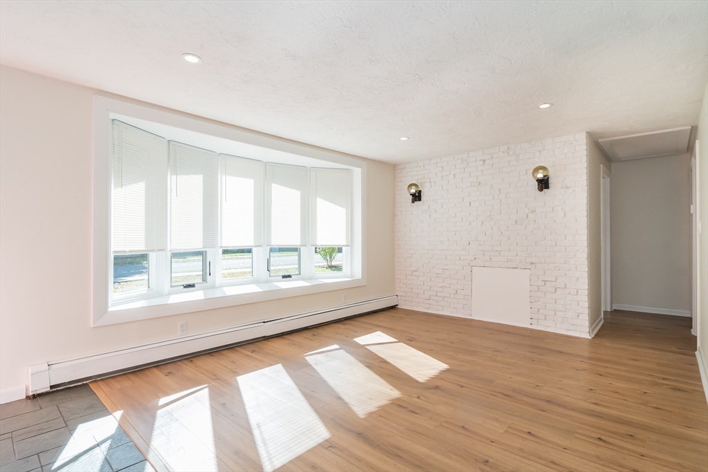 4 Paul St, North Natick