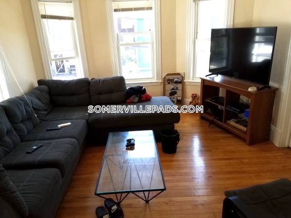 3 bed, 1 bath apartment for rent at 127 Hillsdale, Davis Square — photo 2 of 5