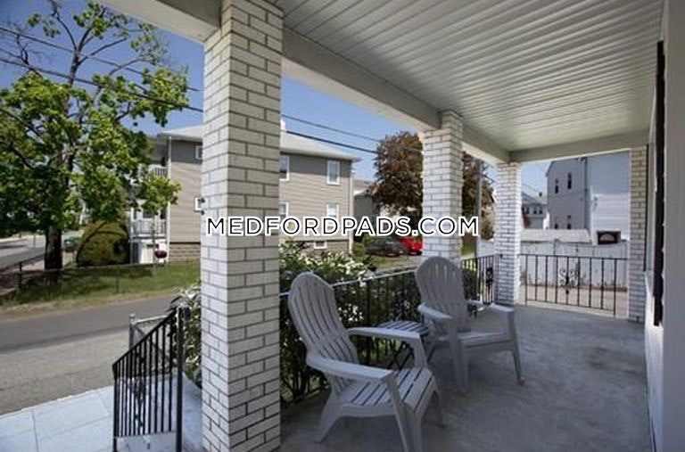 4 bed, 1 bath apartment for rent at 288 Boston Ave Unit 2, Tufts University — photo 17 of 44