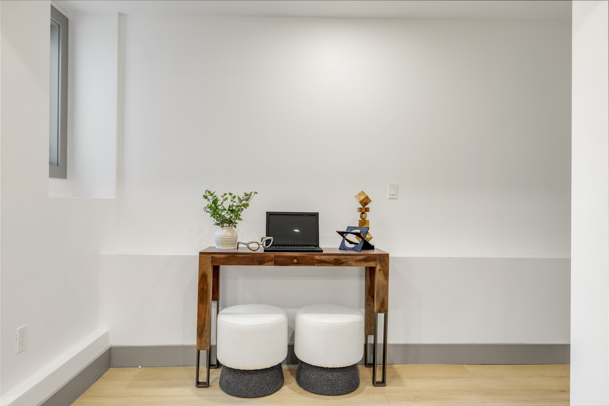 566 East 3rd St, South Boston