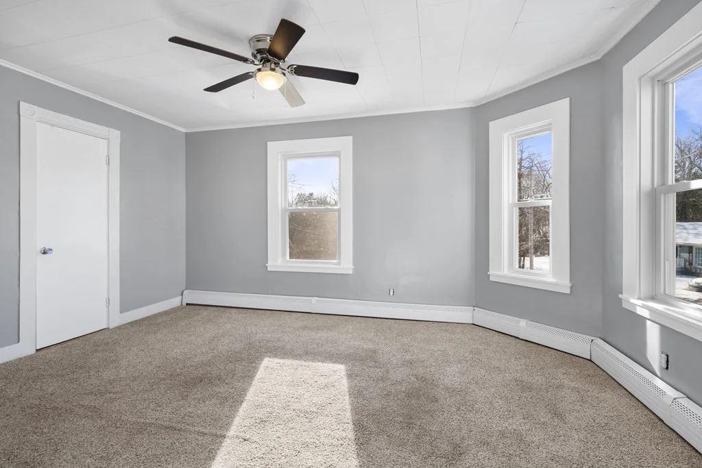 40 Suffolk St, Abington