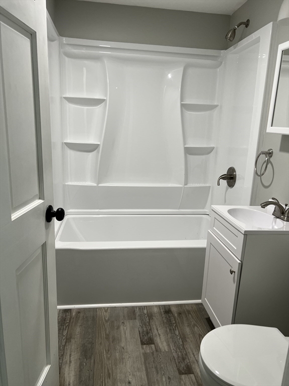 128 Dartmouth, South