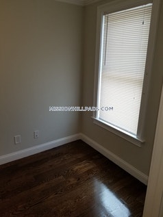 2 bed, 1 bath apartment for rent at 41 Walnut Park Unit 2, Roxbury — photo 5 of 7