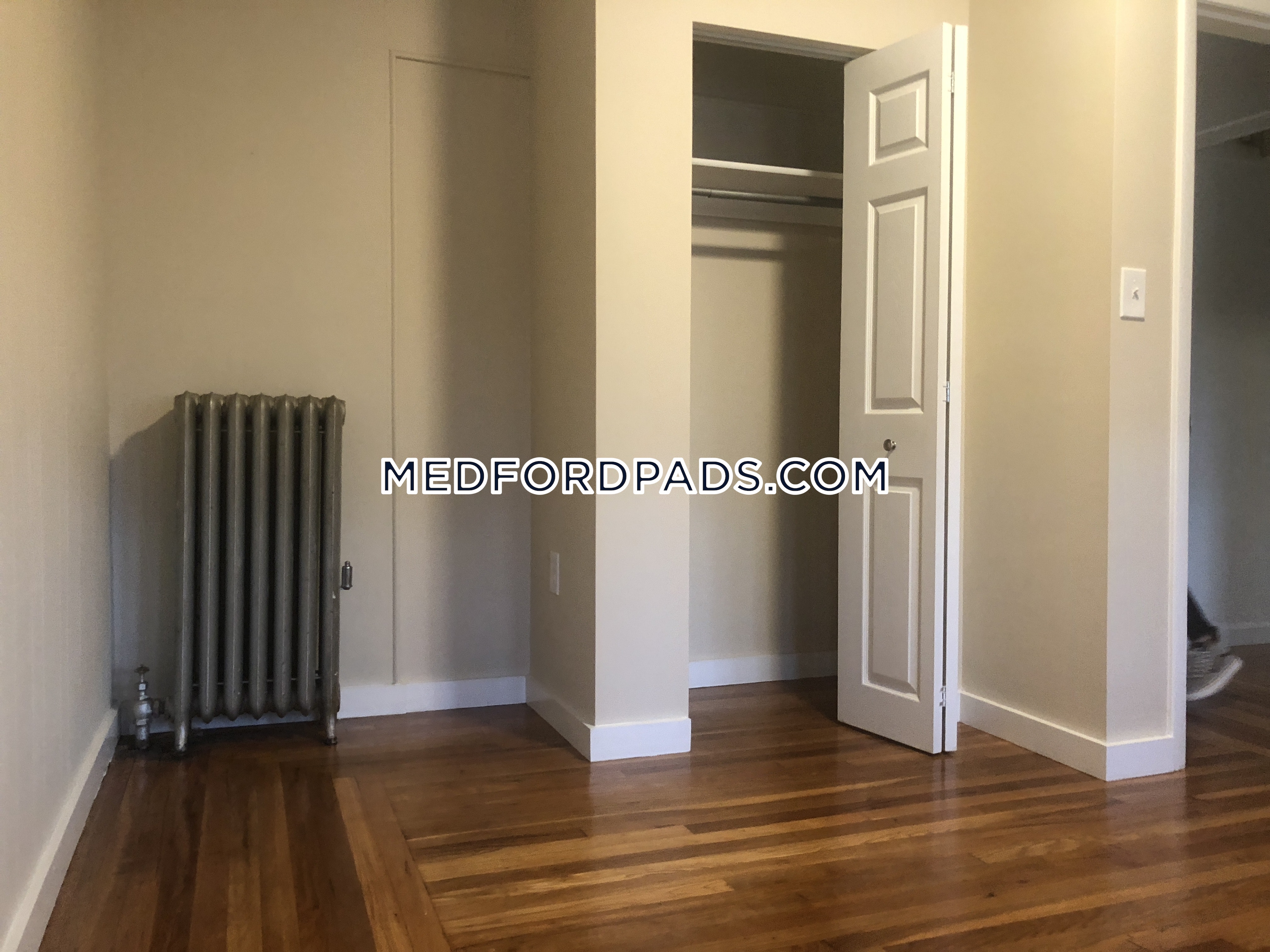4 bed, 1 bath apartment for rent at 288 Boston Ave Unit 2, Tufts University — photo 23 of 44