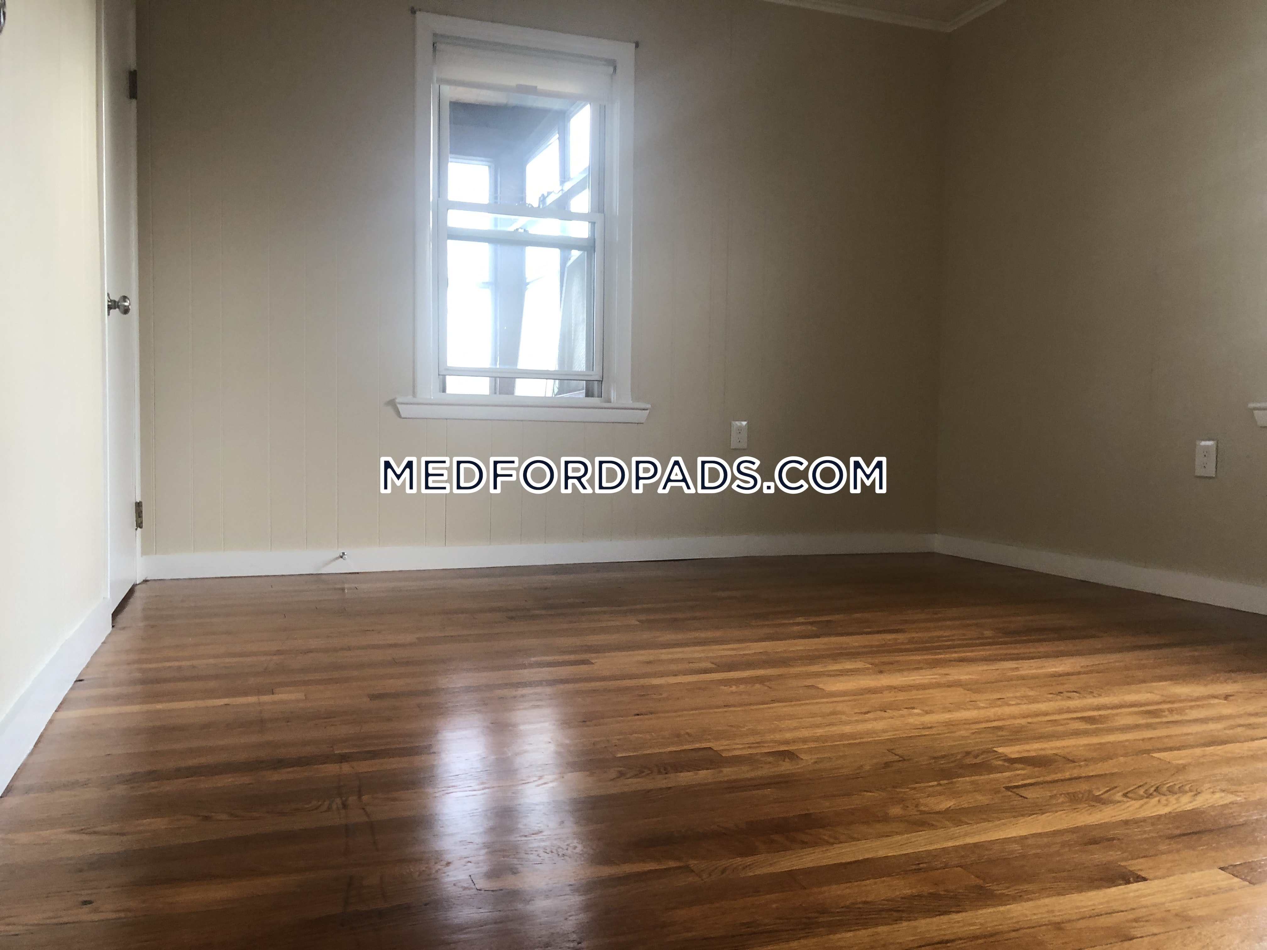 4 bed, 1 bath apartment for rent at 288 Boston Ave Unit 2, Tufts University — photo 24 of 44