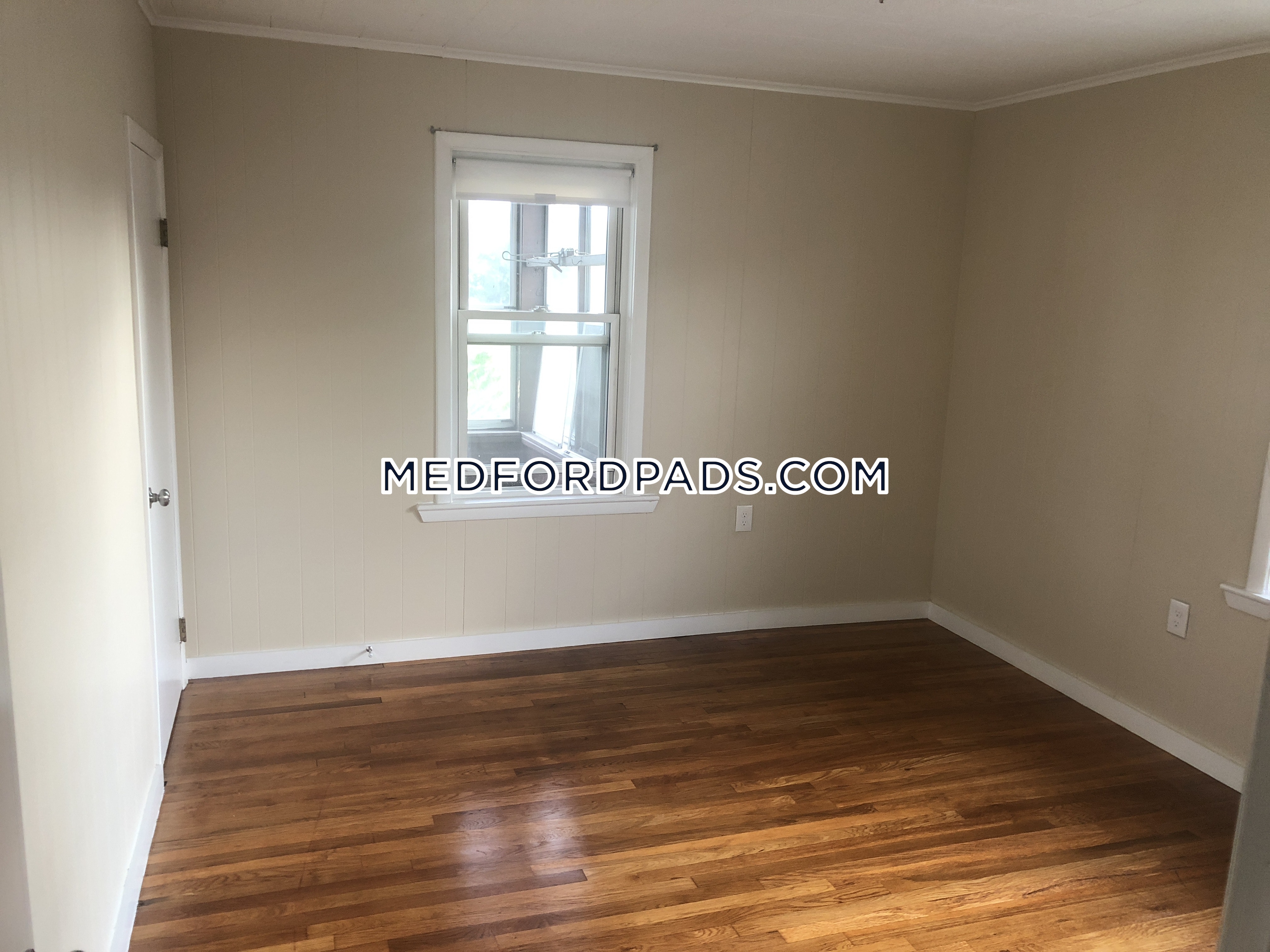 4 bed, 1 bath apartment for rent at 288 Boston Ave Unit 2, Tufts University — photo 37 of 44
