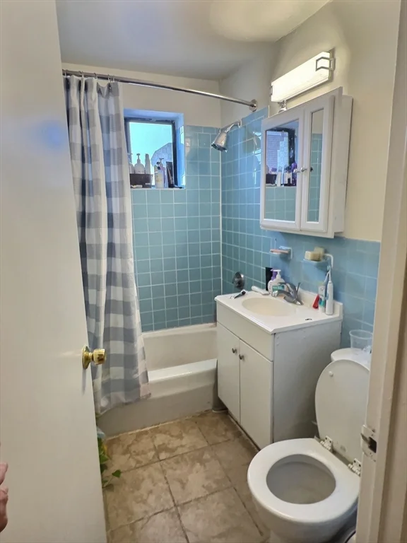 1039 Commonwealth Ave, Allston