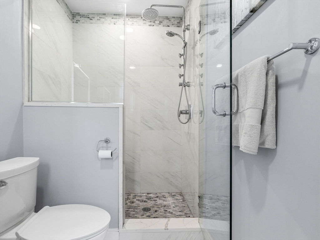 154 Lexington St, East Boston