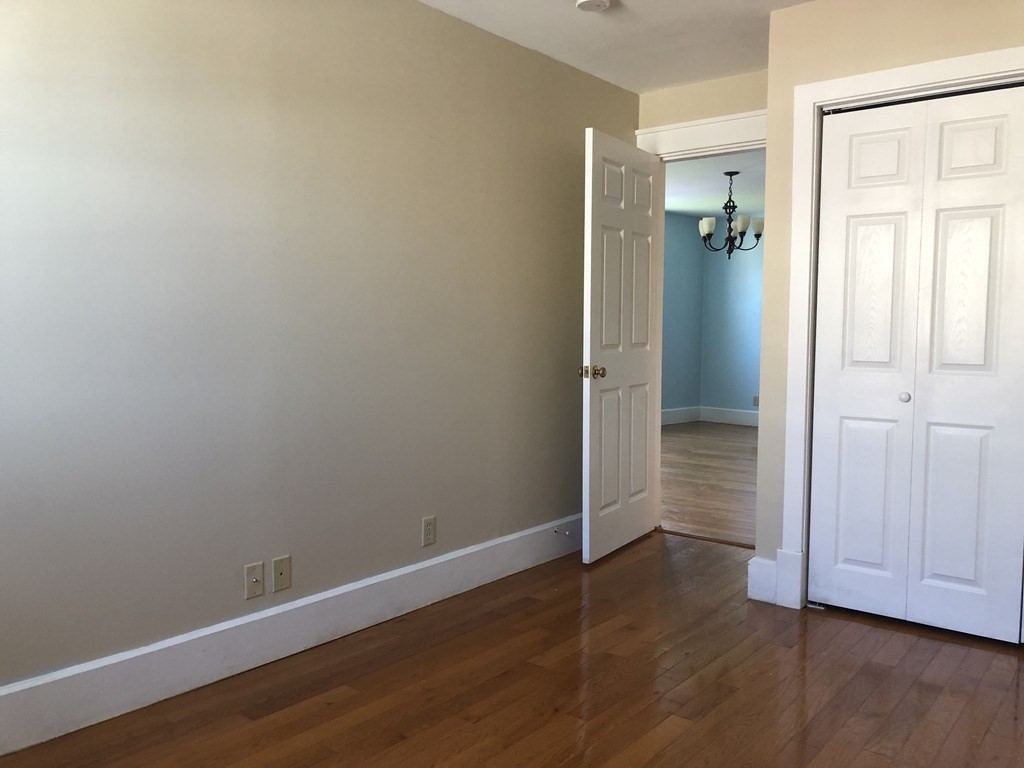 39 Magazine St, Roxbury