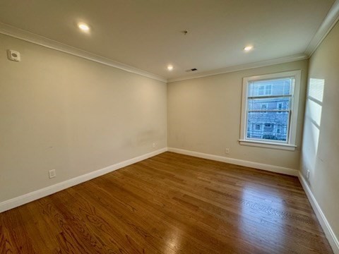 49 Dustin, Boston