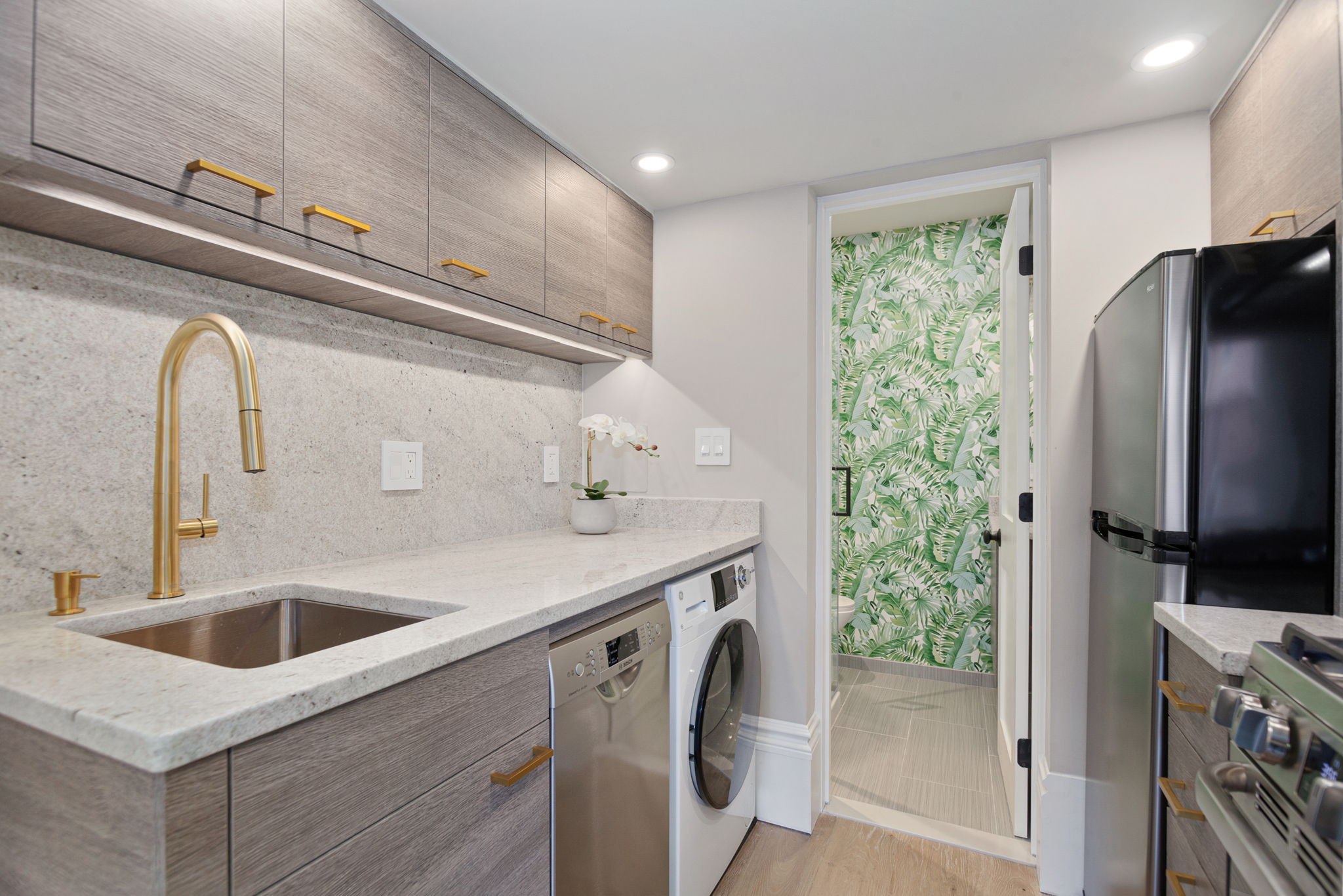 Studio bed, 1 bath apartment for rent at 154 West Concord St Unit 4, South End — photo 3 of 19