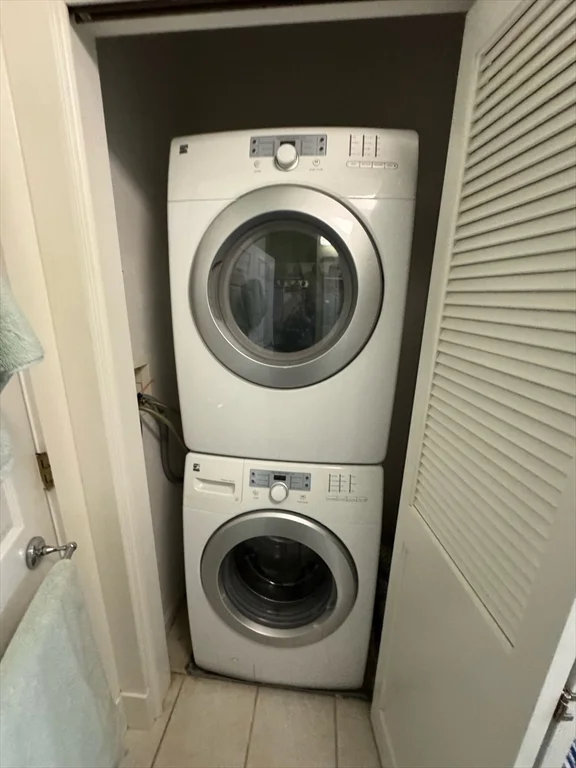 65 Lakewood Dr, Cedarville