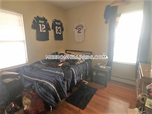 3 bed, 1 bath apartment for rent at 34 Darling St Unit U1, Mission Hill — photo 41 of 44