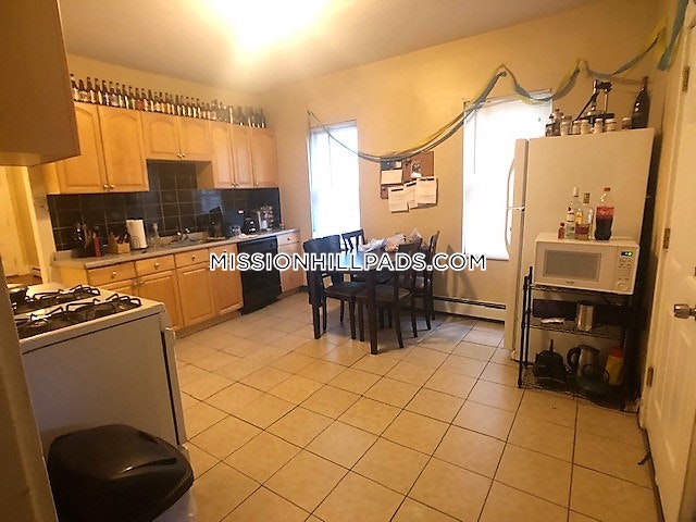 3 bed, 1 bath apartment for rent at 34 Darling St Unit U1, Mission Hill — photo 42 of 44