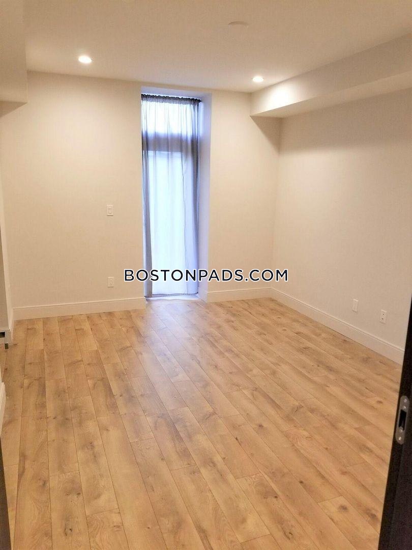 5 bed, 3 bath apartment for rent at 31 Buttonwood Unit 1, Dorchester — photo 31 of 34
