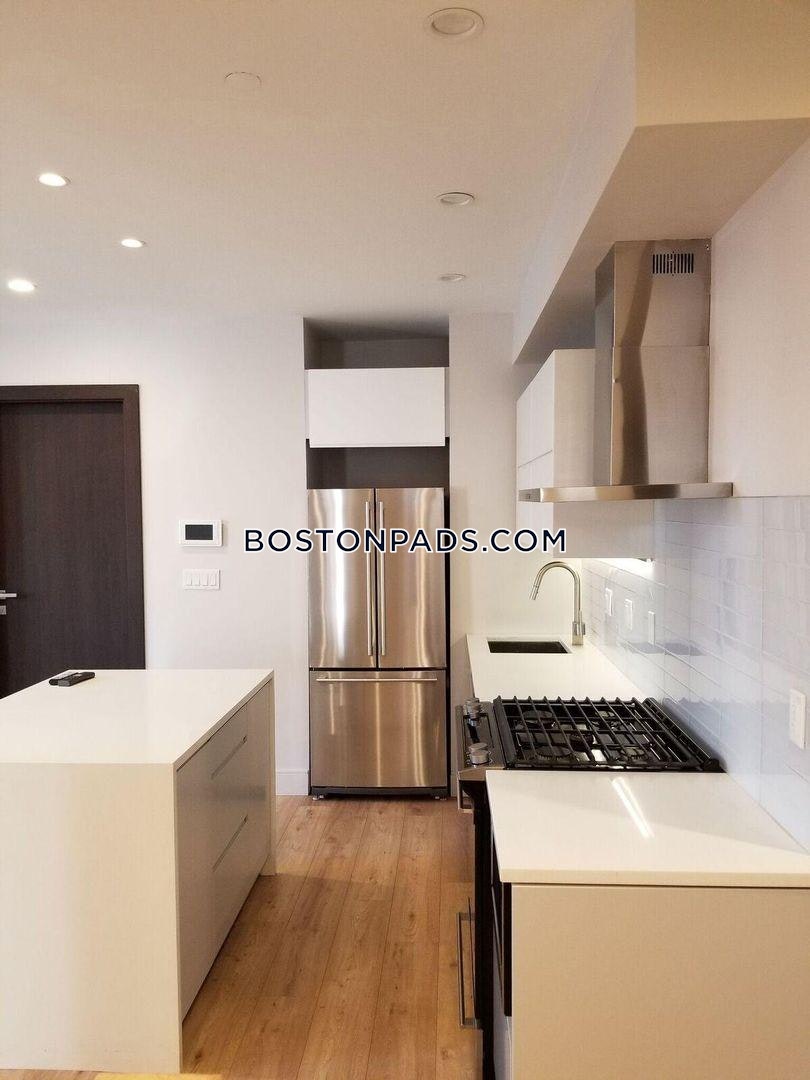 5 bed, 3 bath apartment for rent at 31 Buttonwood Unit 1, Dorchester — photo 2 of 34